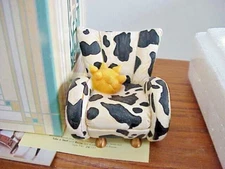 New Take a Seat Raine Cow Chair Miniature Collectable Willitts Design
