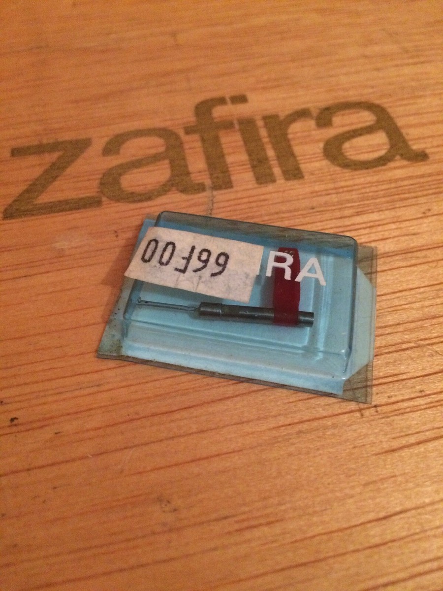 Le Véritable Original Saphir Neuf 5360 COSMO MK 23 ZAFIRA dans sa boîte