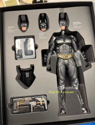 【HOTTOYS】バットマン&タンブラーセット1/6 Hot Toys DX02 The Dark Knight Batman 1/6 Action Figure Model In