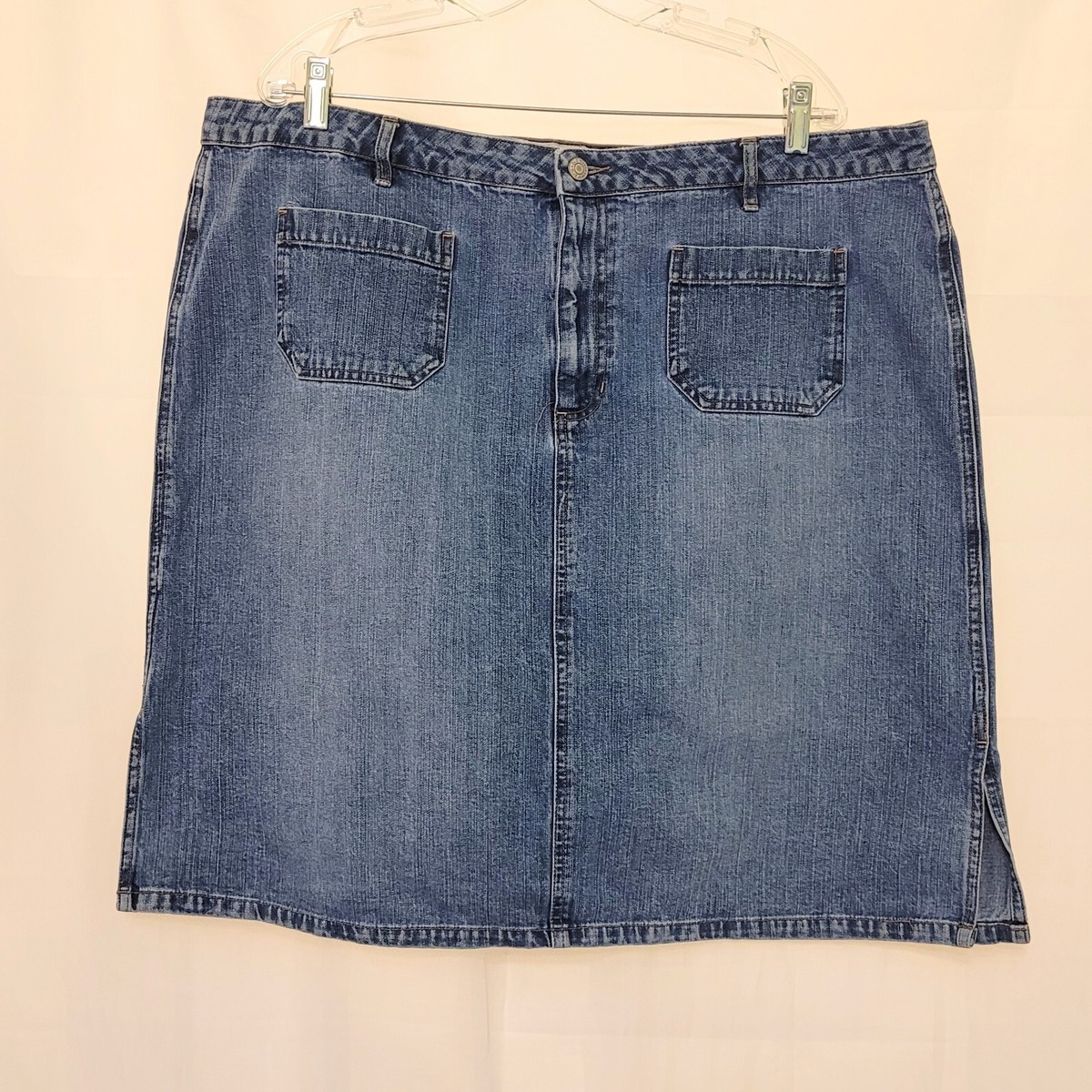VTG Y2K Old Navy Denim Mini Skirt Wmn's Sz 20 Bare Back Front