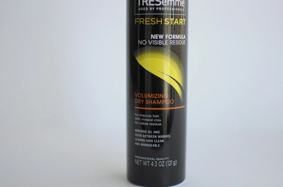 Tresemme Fresh Start Volumizing Dry Shampoo for Fine Oily Hair 4.3 oz - Image 2 of 3