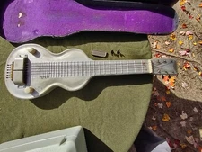 Rickenbacher Electro -Steel Guitar - Antique