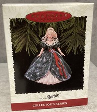 Hallmark 1995 Keepsake Ornament Holiday Barbie