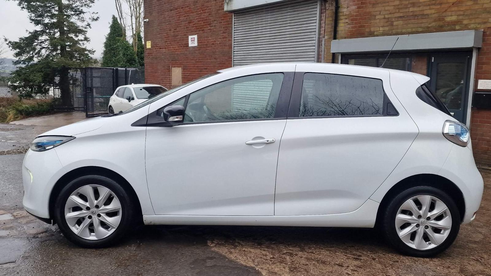 Renault Zoe 22kWh Dynamique Nav Auto 5dr (Battery Lease) Electric Automatic eBay