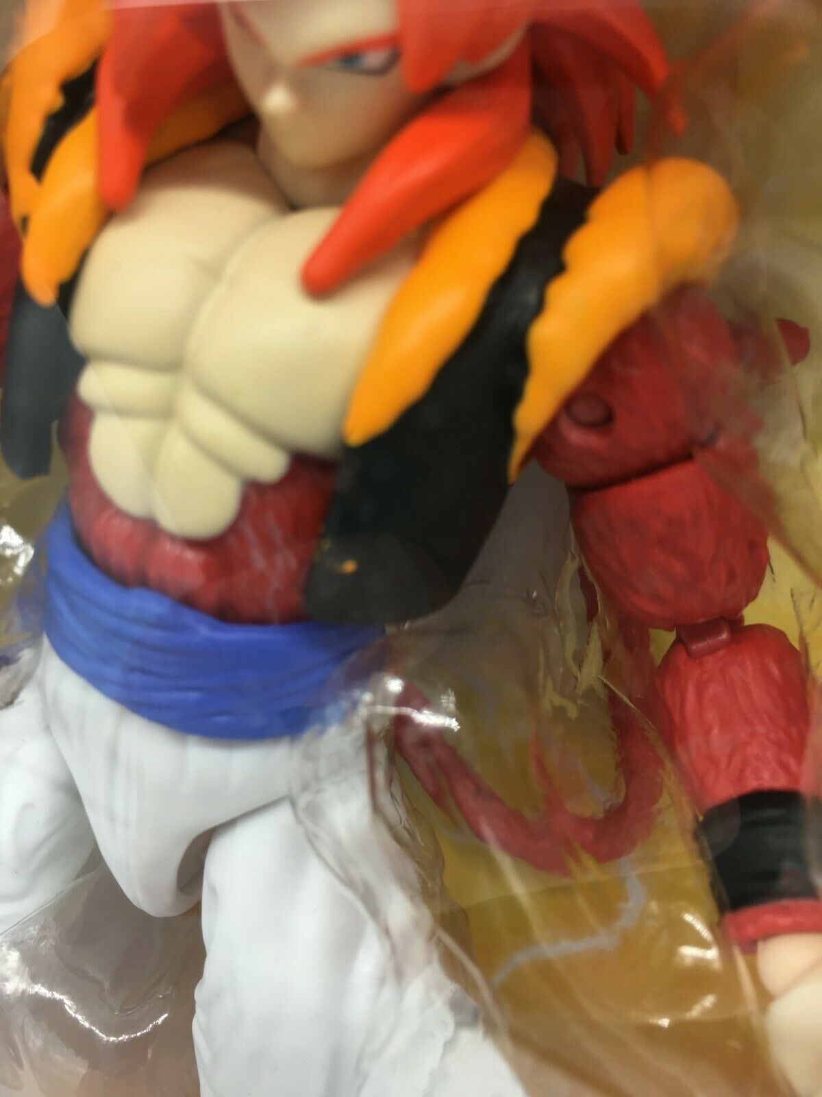 Gogeta Super Saiyajin 4 - Action Figure Collection - Objetos Colecionáveis