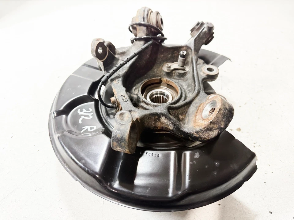 12-18 BMW 320i 328i 328 RWD F30 Sedan REAR RIGHT SPINDLE KNUCKLE W/ HUB OEM - Image 3 of 4