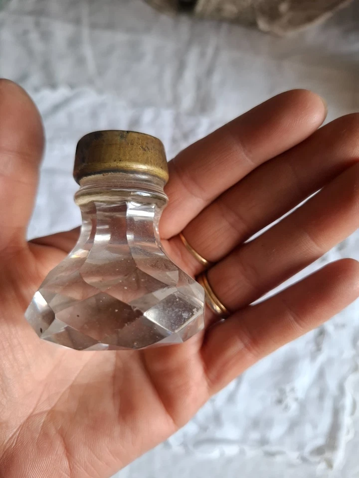 Ancien bouton de porte en verre taille - Photo 4/4