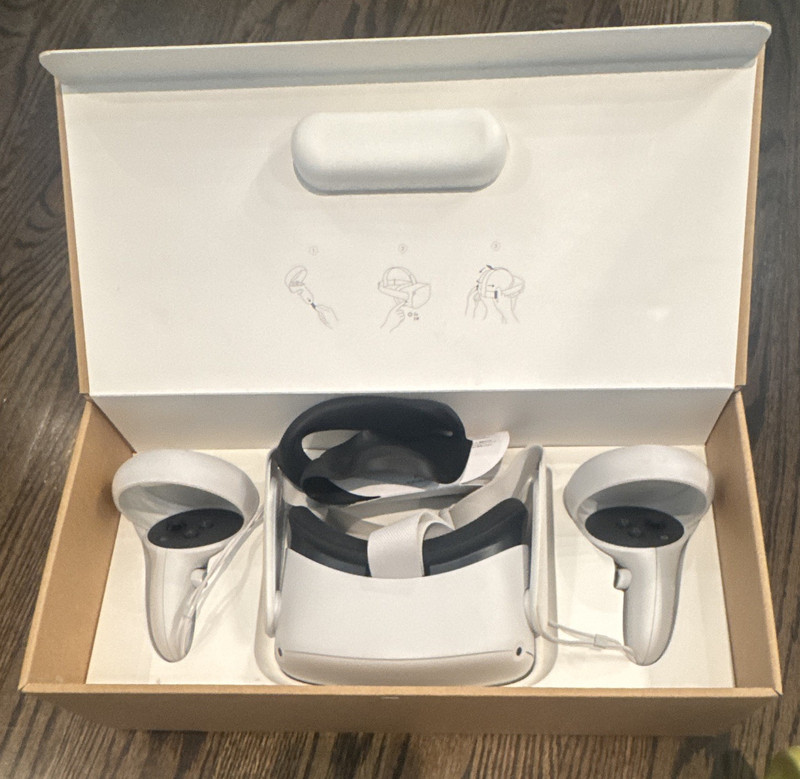 Meta Quest 2 Standalone VR Headset w/ 2 Controllers, Cable, Box - White