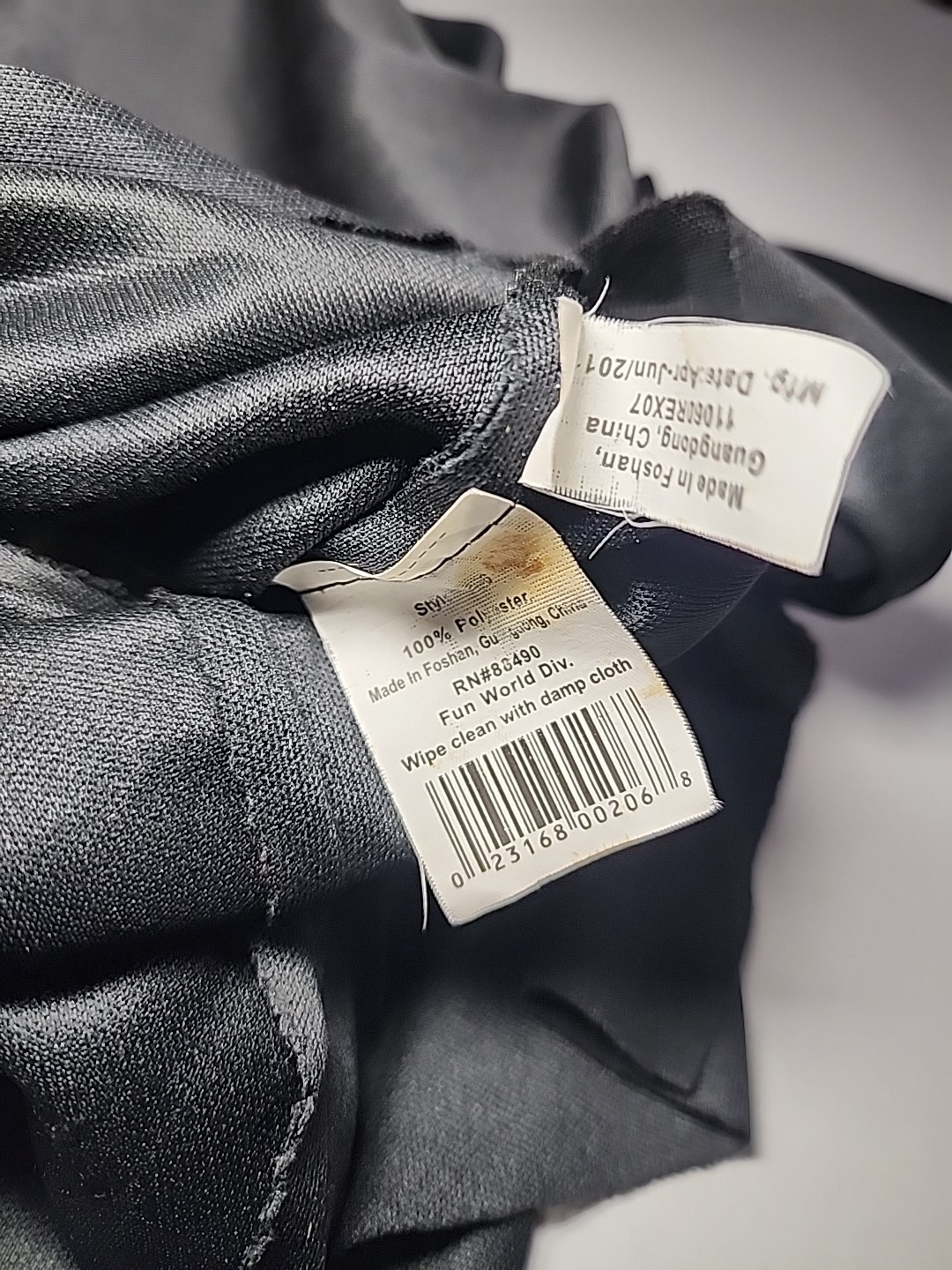 Fun World Division Scream Ghost Face Aged Mask En… - image 7