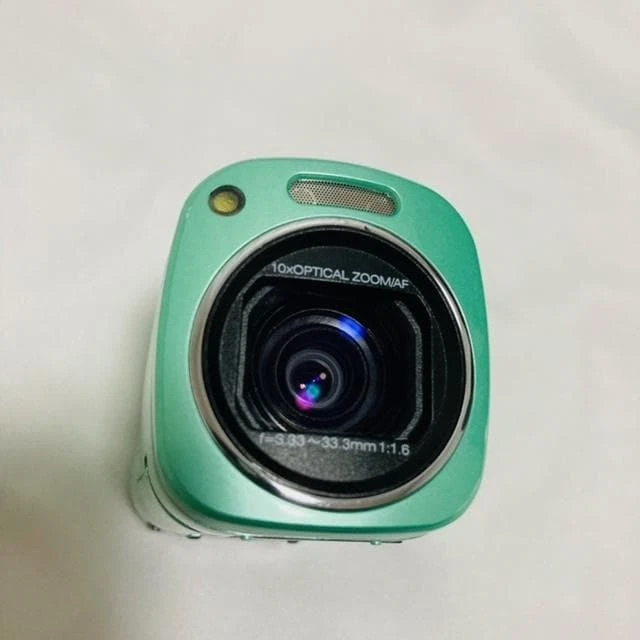 JVC GZ-N1 Compact Full HD Video Camera 8GB Built-in Memory Green Used - Image 3 of 4