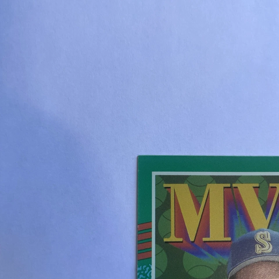 1990 Leaf Ken Griffey Jr. MVP cartão de beisebol #392 Seattle Mariners cartão de erro - Imagem 2 de 4