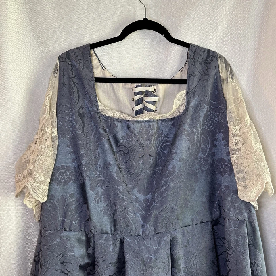 Handmade Renaissance Medieval Cosplay Dress Blue Lace Layered Lined - Image 3 of 4