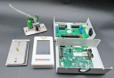 Johnson Controls Triatek FMS-1655-S-01 Room Pressure Controller *MAKE OFFER*