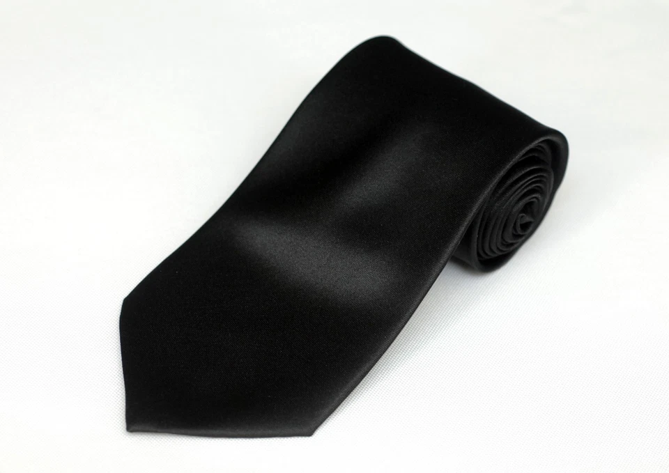 Lord R Colton Satin Tie - Solid Onyx Black Silk Necktie - $79 Retail 58 x 3.25 - Image 2 of 4