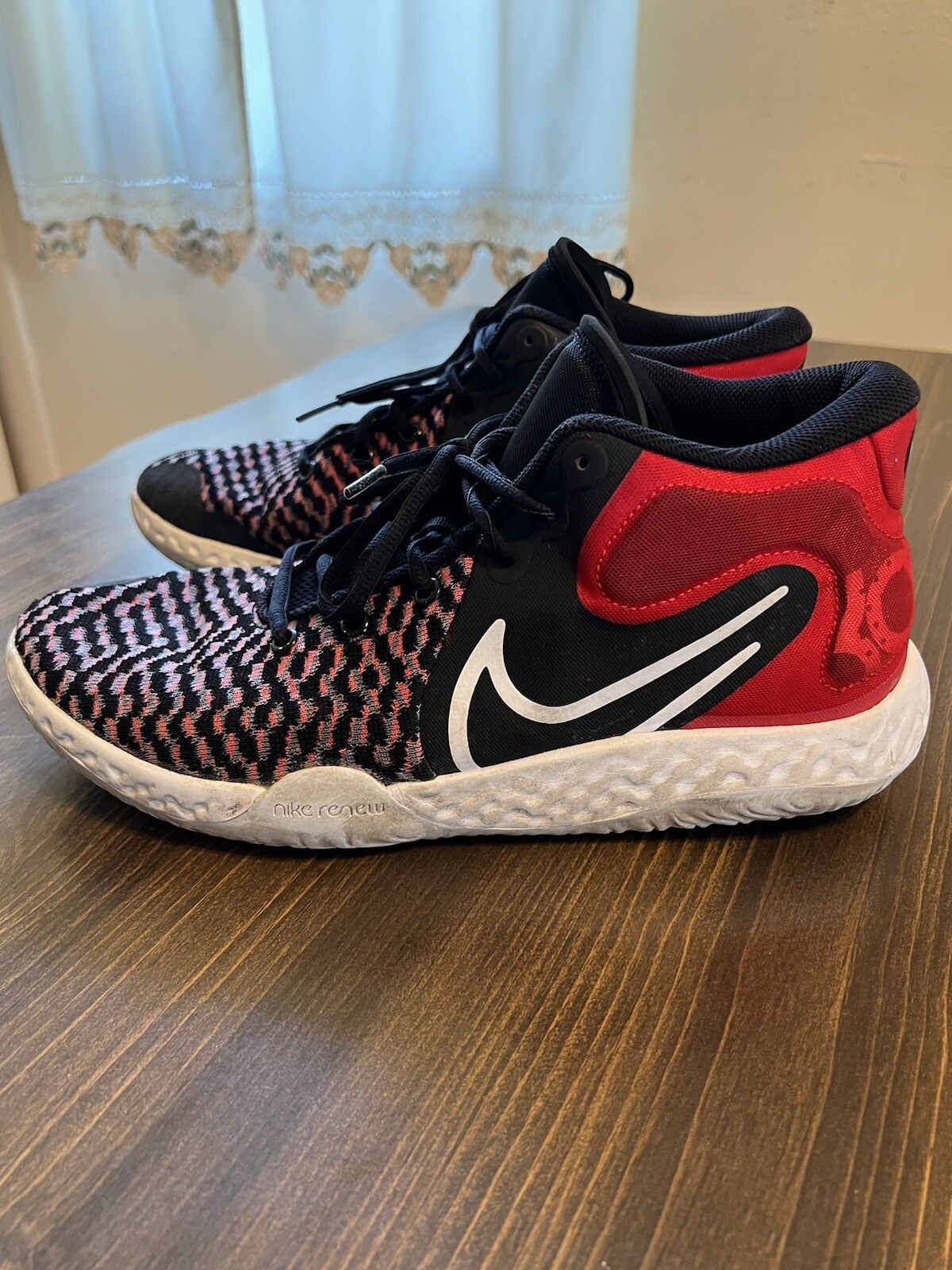 KD Trey 5 VIII Basketball Shoes Size 