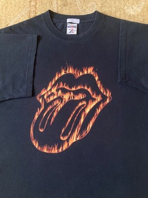 Vintage 2003 Rolling Stones Flaming Logo Licks Tour Tee