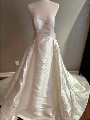 Pronovias Iconic Jory Wedding Dress Ivory Strapless Size 10