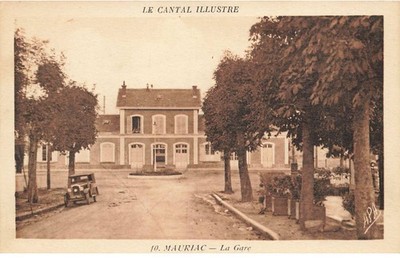 15 MAURIAC AP#DC404 Der Bahnhof Ein TACOT Der Epoche