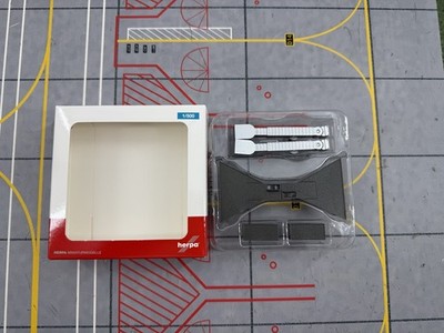Herpa Wings 1/500 Corridor Bridge Ramp Access Airport Scene（ No Plane）