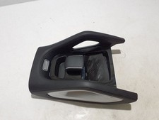 Mercedes-Benz GLE W167 2025 Armlehne A1676801601 AUA232342