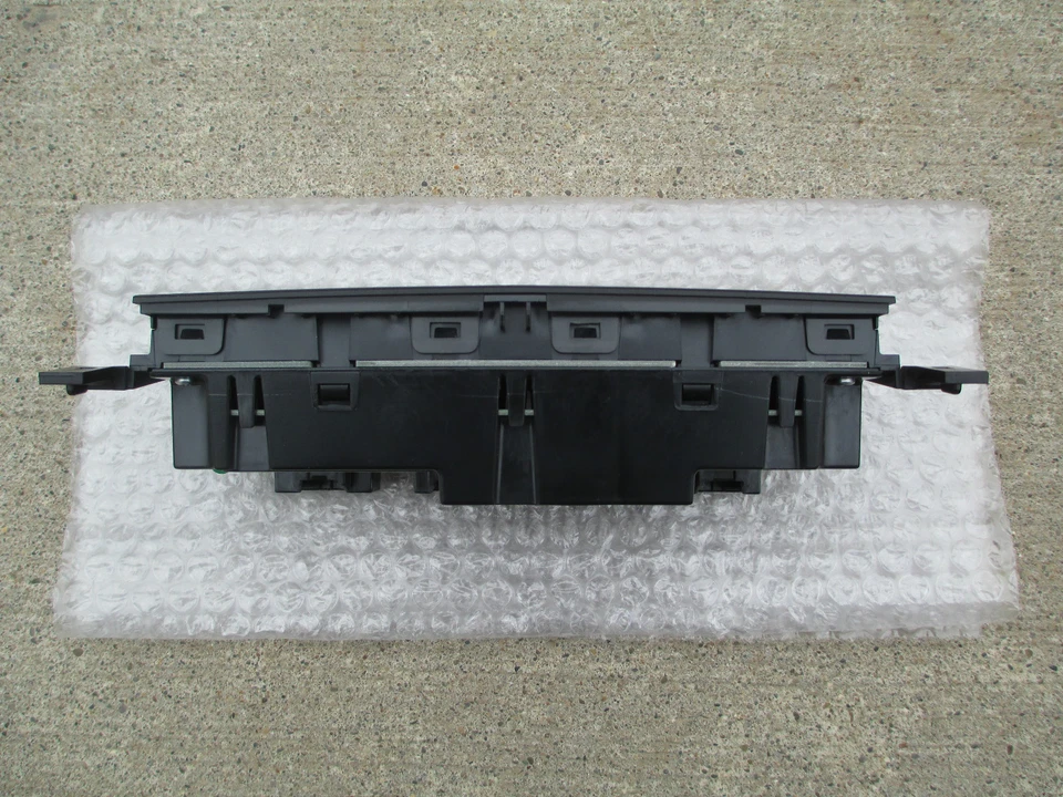 07 - 11 GMC SIERRA 1500 2500HD 3500HD A/C HEATER CLIMATE TEMPERATURE CONTROL NEW - Image 4 of 4