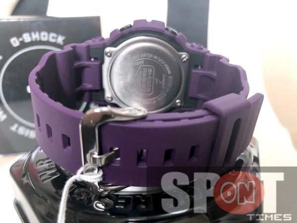 Casio G-Shock Mid-Size Analog Digital Super illuminator Men's