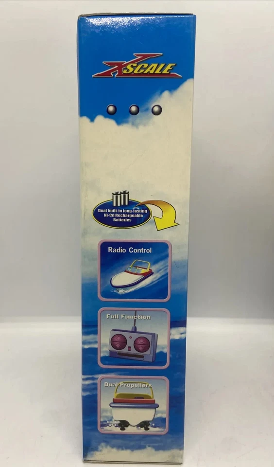 XScale Micro RC Speed Boat 1:64 Scale 49MHz Radio Control Dual Propellers - Image 3 of 4