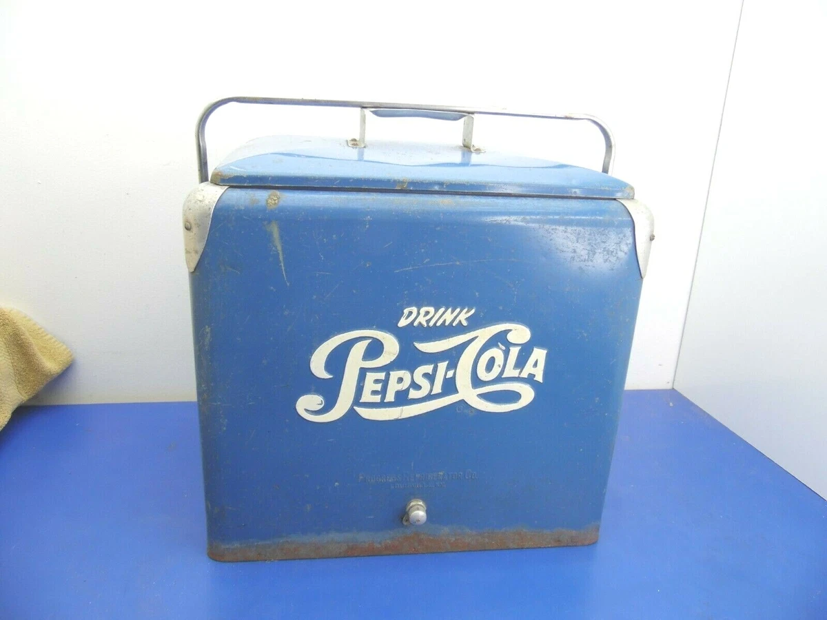 Pepsi-Cola Soda Cooler  Pepsi cola, Pepsi, Pepsi vintage