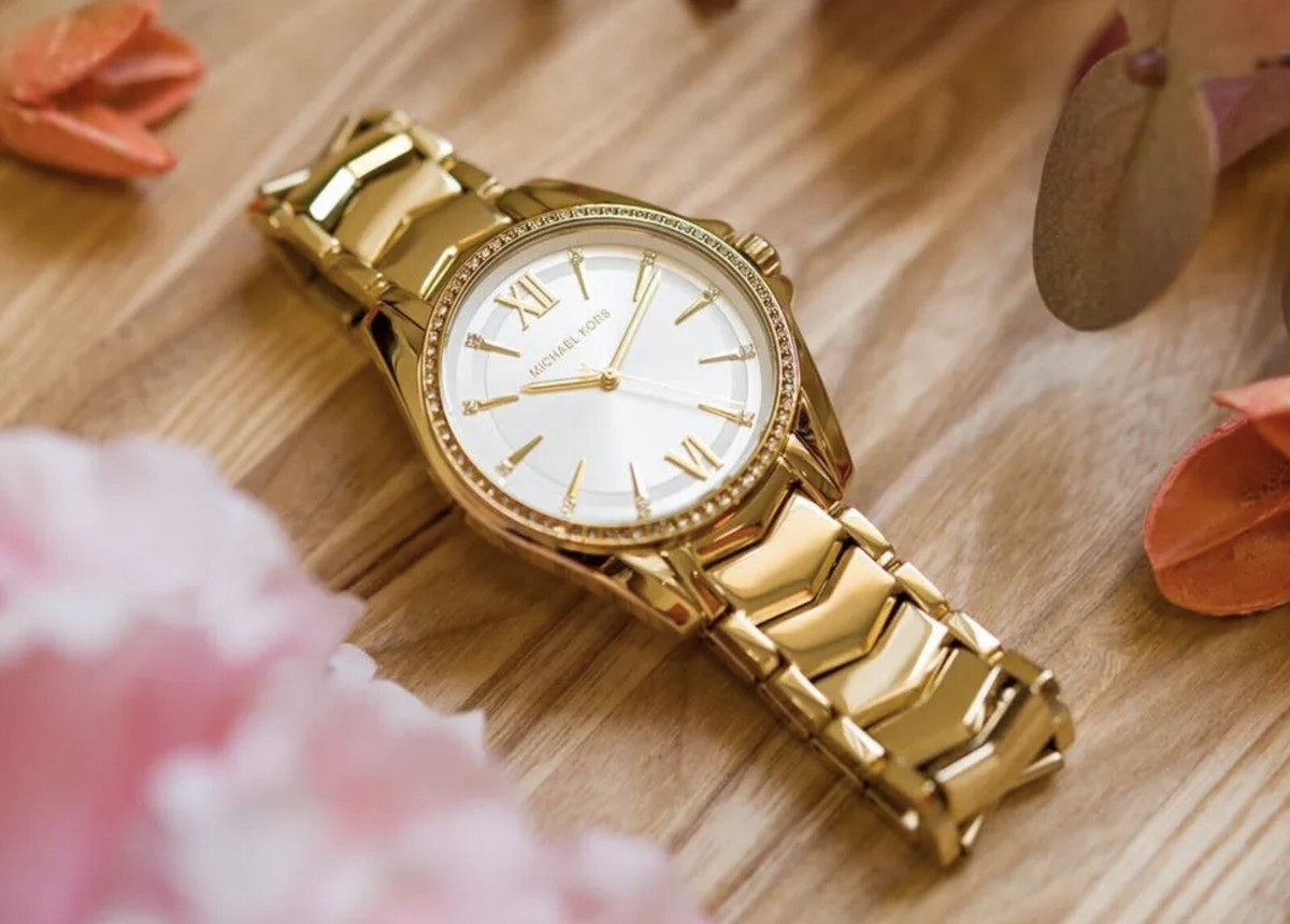 Michael Kors MK6693 Womens Whitney Gold-Tone Stainless Steel Glitz