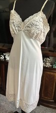 Vintage Van Raalte Full Slip Cream Wide Lace Dupont Nylon Sz 34