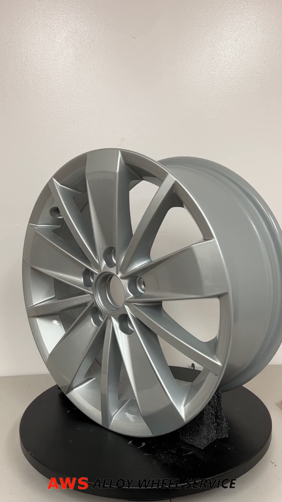 Volkswagen Jetta Painted 16 Inch OEM Wheel 2015 to 2016 for sale  