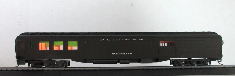 HO SCALE RIVAROSSI 2672/0 N.Y.C. COMBINE w/ LIGHTING & KD COUPLERS - Image 2 of 4