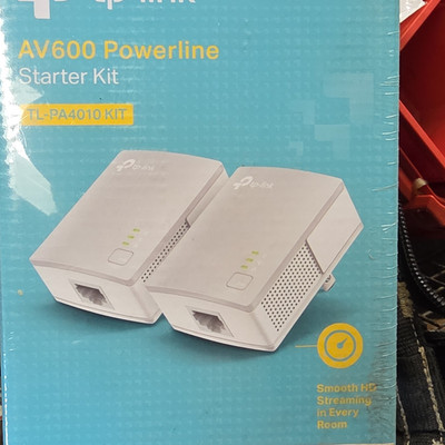 TP-LINK AV600 Powerline Starter Kit 600Mbps TL-PA4010 KIT Ethernet Power-Saving