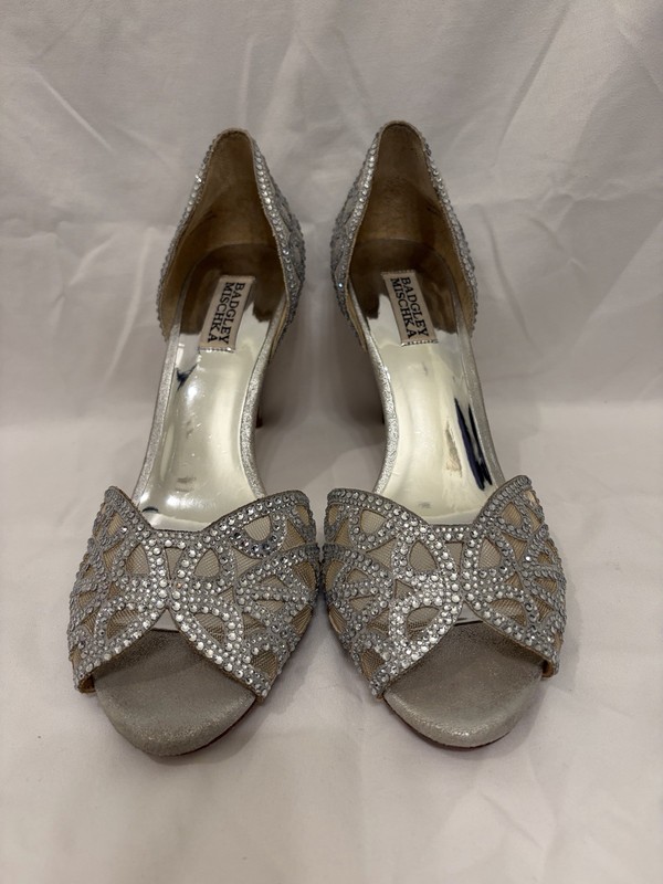 Badgley Mischka Women's Silver Faux Leather Rhinestone D'Orsay Heel 9.5