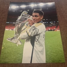 Real Madrid England Jude Bellingham Signed 8x10 Photo With Photo Proof & COA !!