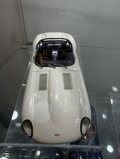 AUTOart 1/18 Jaguar Lightweight E-type White Finished Product Die-cast Model Car
