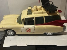 The Real Ghostbusters figure of the Ecto-1A Ambulance from 1980s - Bring it back