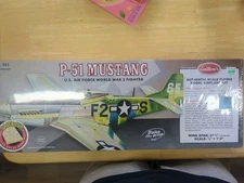 GUILLOWS 402LC P-51 MUSTANG BALSA WOOD LAZER CUT MODEL KIT-NIB-SCALE 3/4”=1’