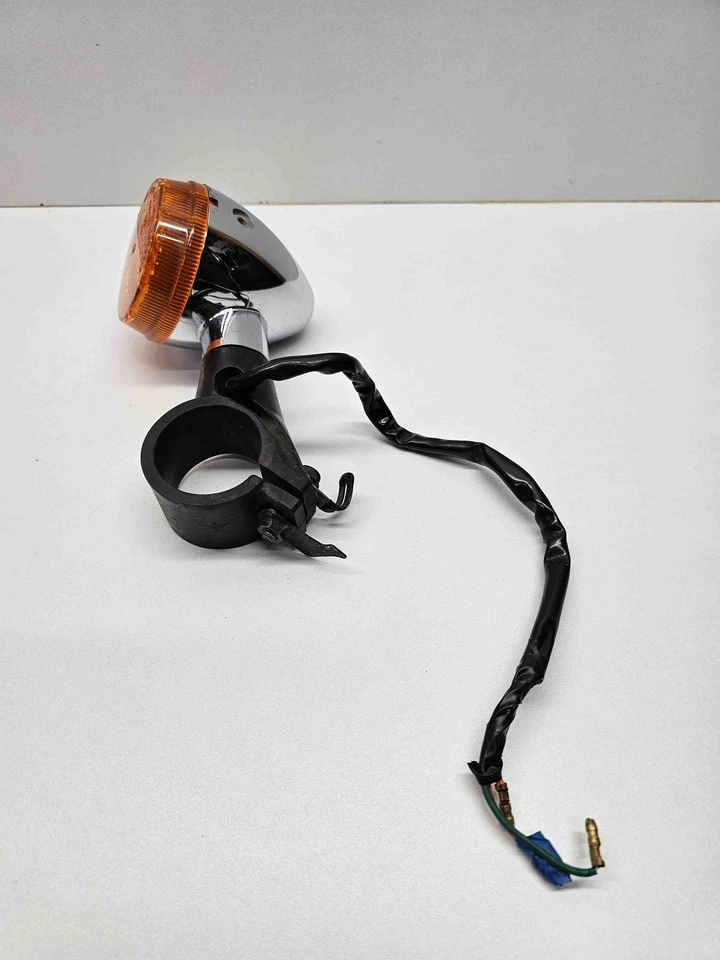 HONDA VTX1300C Blinker links 2006 Baujahr 32426069 - Bild 2 von 4