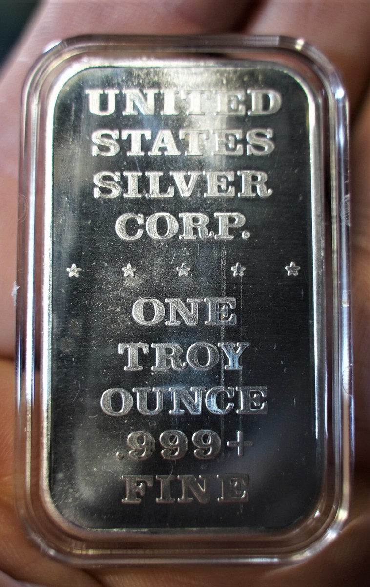 The Eiffell Tower 1973 US Silver Corp 1 Troy oz .999 fine silver