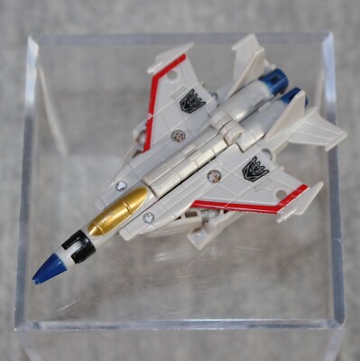HASBRO TRANSFORMERS Starscream Robots In Disguise Legion Class Figure 2012