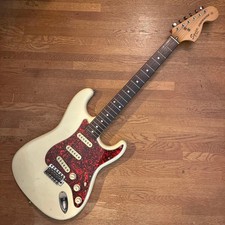 80 Squier Stratocaster Giapponese Vintage
