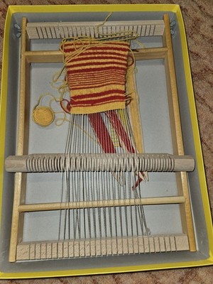 Webrahmen Handarbeit Kinder  mit Beschreibung Spielzeug 30x43 cm