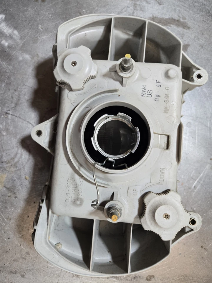 Honda CBR600F1 1987 1988 1989 ¡Faro Hurricane! Foto 4 de 4