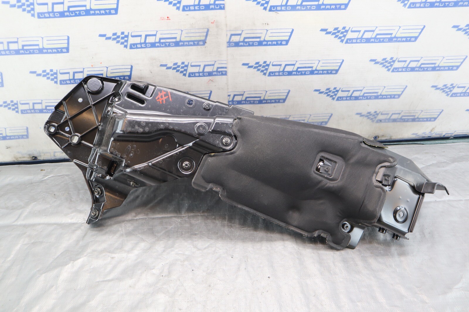 2022 2023 AUDI R8 V10 5.2L AWD OEM RIGHT ROOF HINGE LOCK ASSY 4S7325004