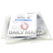 Brand New in Box Omron E2E-X14MD1-R-Z Proximity Switch