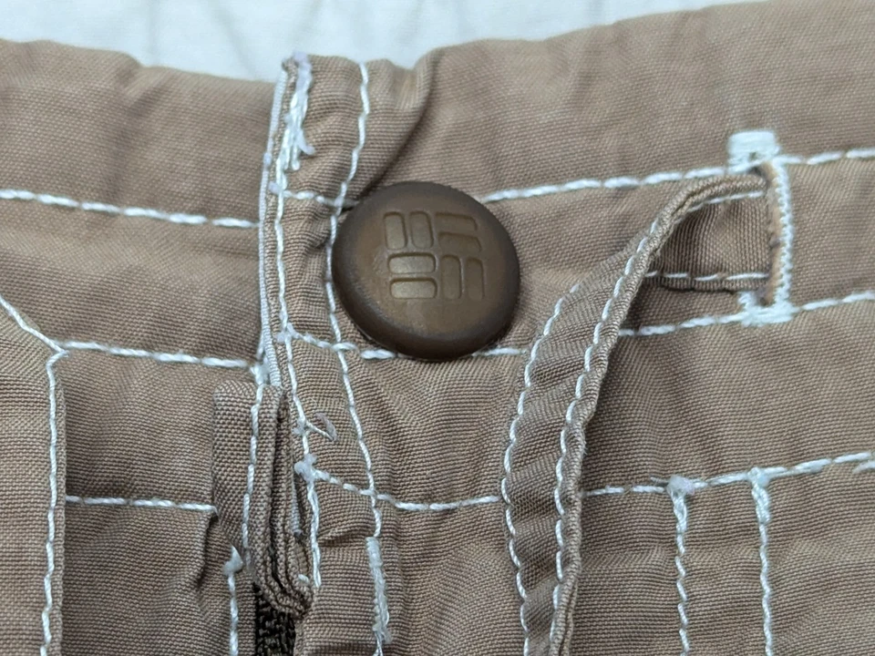 Pantalones Cortos Columbia Damas Medianos 32W 6" Marrón Frente Plano Mezcla Algodón Logo Foto 4 de 4