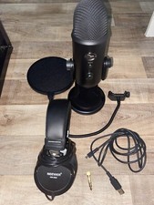 Blue Microphone Yeti Usb Desktop Microphone For Streaming, Gaming, Podcasting…