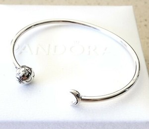 Pandora Moments Moon Bangle Bracelet Moon Pandora Open