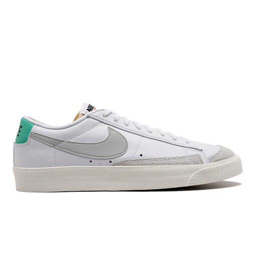 nike blazer low vintage white